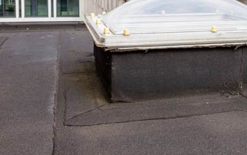 disadvantages of Woodmansgreen flat roofs