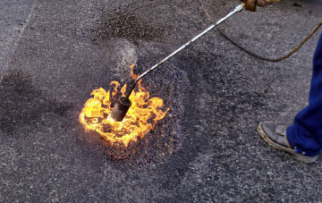 Woodmansgreen flat roofing repairs